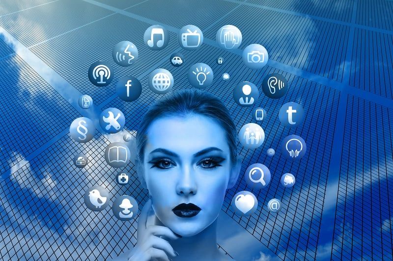 Comment les réseaux sociaux boostent votre stratégie SEO en 2026